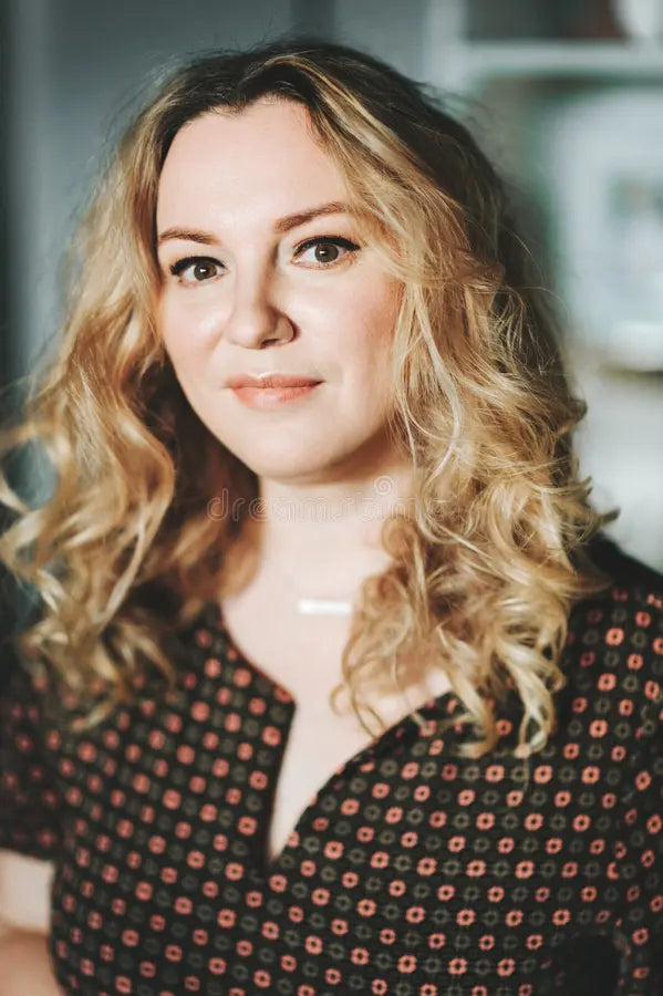 files/close-up-portrait-year-old-woman-blond-hair-close-up-portrait-year-old-woman-139656653.webp